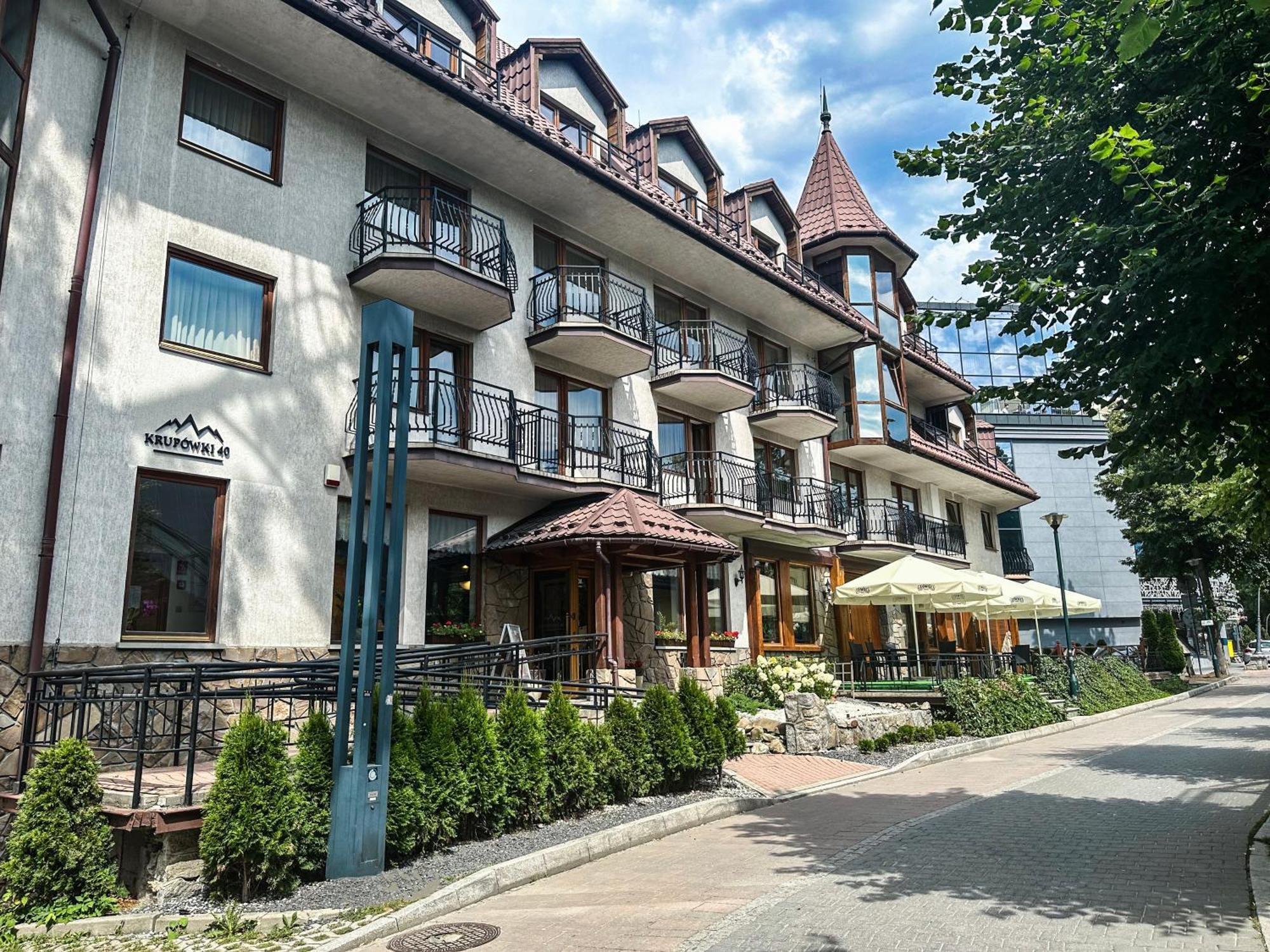 Апарт отель Krupowki 40 Закопане Экстерьер фото